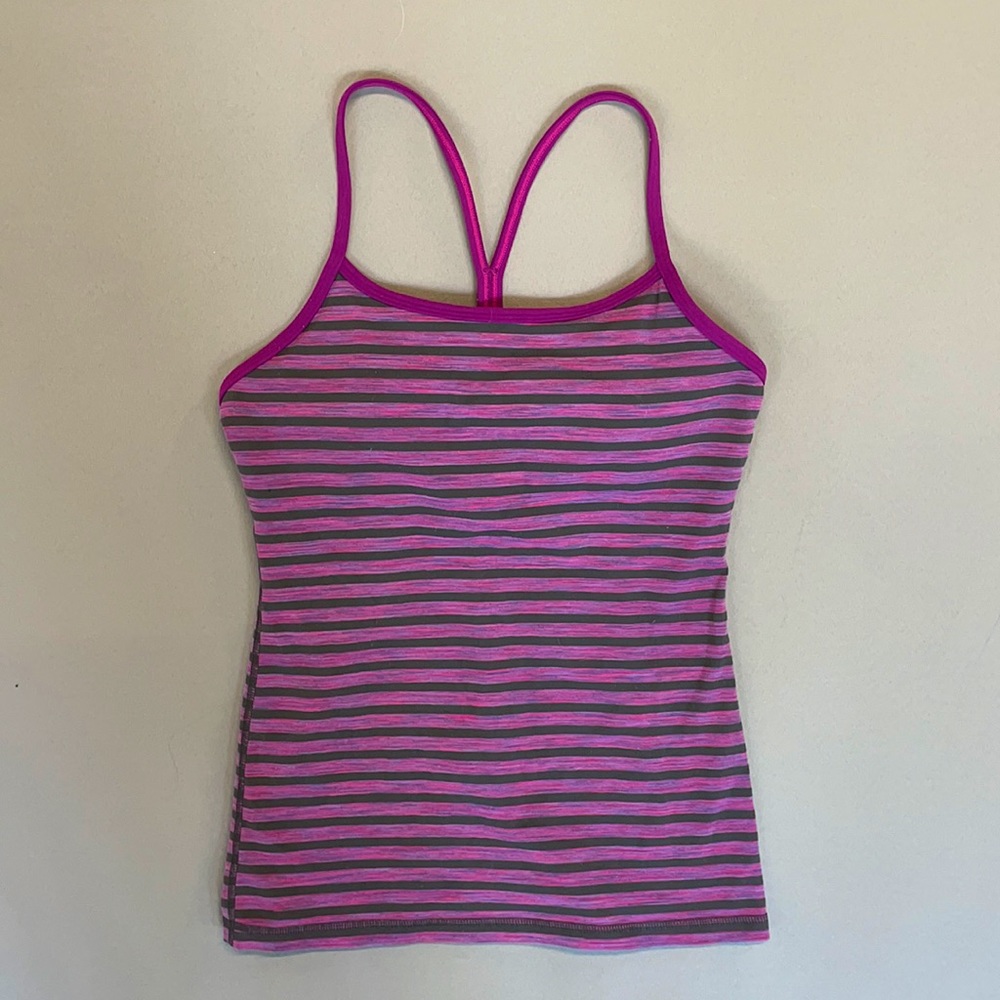 Lululemon athletic top